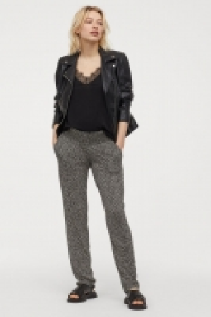  MAMA Joggers £12.00