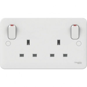 Lisse 13A 2 Gang Double Pole Socket with Outboard Rockers -  £2.25