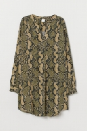  V-neck dress £9.00