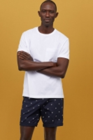  Chino shorts £10.00