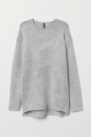  Fine-knit jumper £23.00