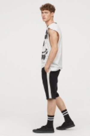  Side-stripe sweatshirt shorts £12.00