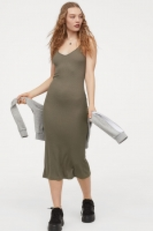  Ribbed dress £10.00