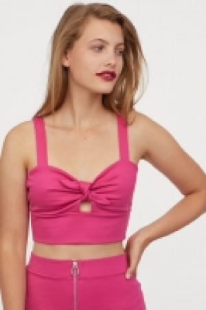  Cropped top £7.00