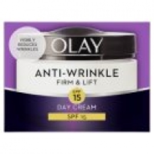 Anti-Wrinkle Firm & Lift SPF 15 Moisturising Day Cream £6.00