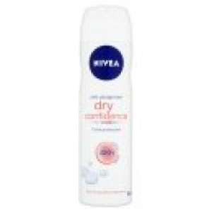 Anti-Perspirant Deodorant Spray Dry Confidence 48 Hours Deo &pound;1.00