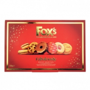 FOXS FABULOUSLY BISCUIT SELECTION 550G £1.59