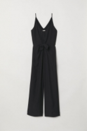  V-neck jumpsuit £36.00