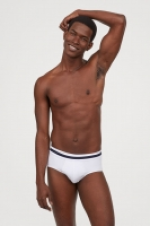  3-pack cotton briefs £5.00
