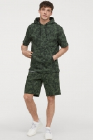  Sports shorts £8.00