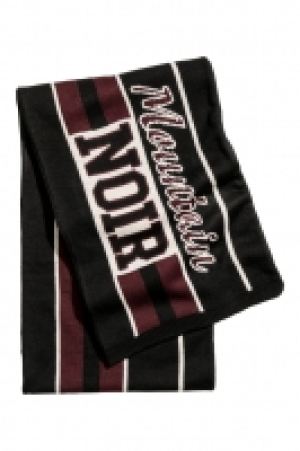 Jacquard-knit scarf £24.00