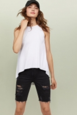 Ribbed jersey vest top £6.00