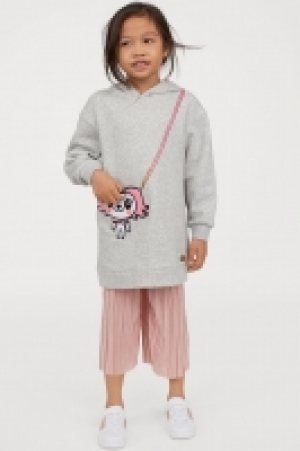  Hooded top with appliqués £9.00