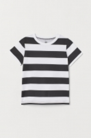  Patterned T-shirt £2.00