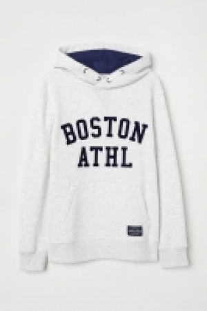  Hooded top with a text motif £9.00
