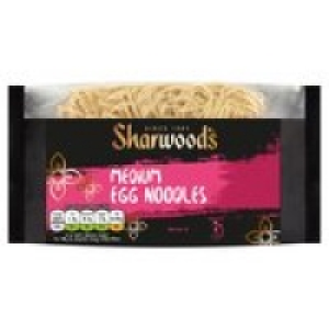 Sharwoods Medium Egg Noodles £1.75