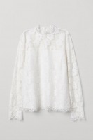 HM   Long-sleeved lace top