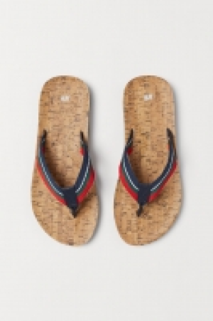  Flip-flops £10.00
