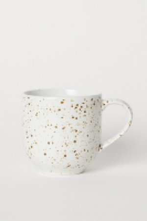  Ceramic mug £4.00