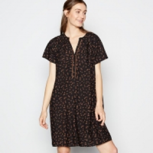 Black Dandy Seed Print Knee Length Swing Dress