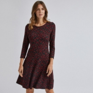 Red Ditsy Print 3 Quarter Sleeves Fit and Flare Dress