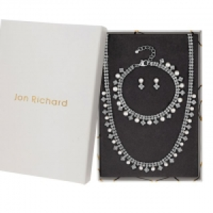 Silver Plated Diamante and Pearl Allway Necklace with Matchi