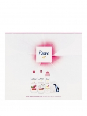 Dove Relaxing Beauty Trio Gift Set £9.70