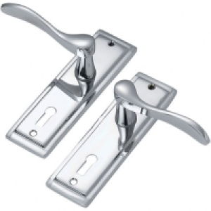 Wickes Bravo Locking Door Handle - Polished Chrome 1 Pair &pound;17.00