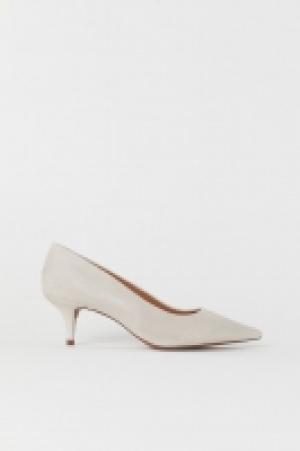  Court shoes £27.00