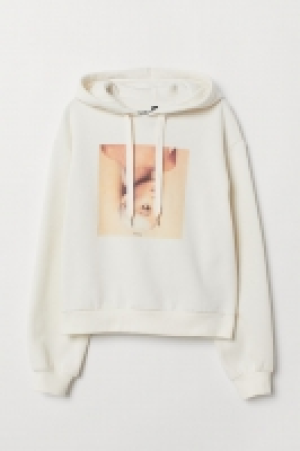  Short printed hooded top £10.00
