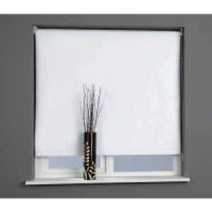 Universal Plain Blackout Roller Blind - Snow White 900mm &pound;22.99