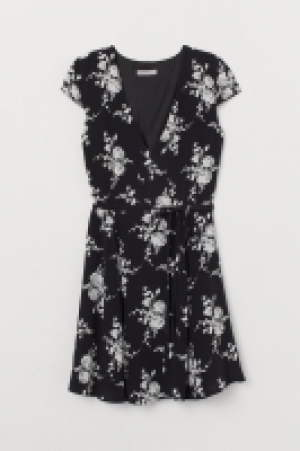 Crêpe dress £7.00