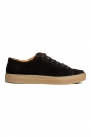  Trainers £40.00