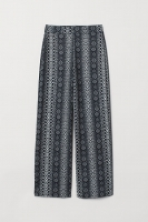  Wide jersey trousers £6.00