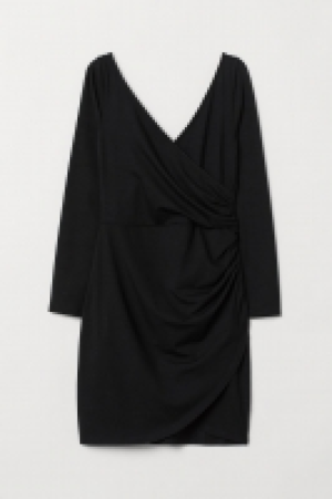  V-neck wrap dress £5.00