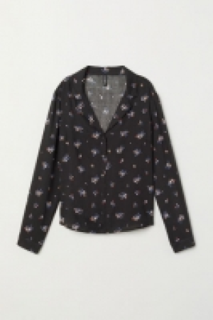  Patterned shirt £4.00