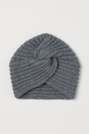  Rib-knit turban £3.00