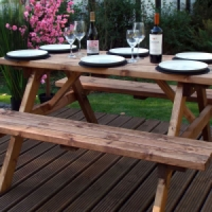 QDStores  Deluxe Garden Picnic Table Scandinavian Redwood