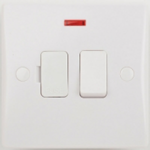 Schneider Ultimate Fused Switched Spur and Neon Dp £2.00