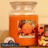 HomeBargains  Wickford & Co. 18oz Halloween Candle