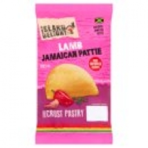 Island Delight Lamb Jamaican Pattie Shortcrust Pastry