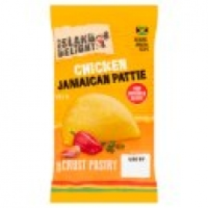 Island Delight Chicken Jamaican Pattie Short Crust Pastry