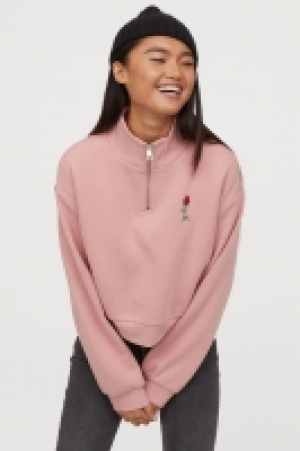  Short sweatshirt £9.00