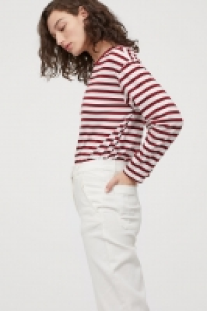  Long-sleeved jersey top £7.00
