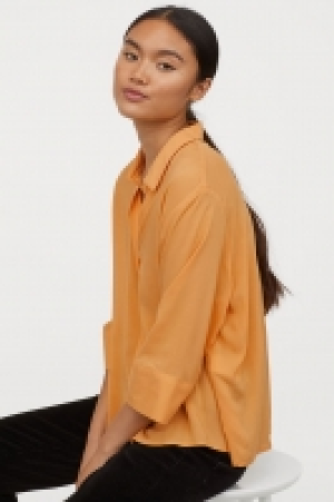 V-neck shirt £6.00