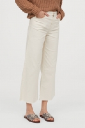  Cropped High Jeans £9.00