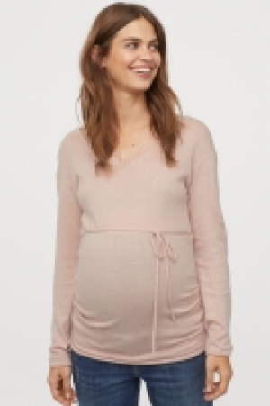  MAMA Fine-knit jumper £12.00
