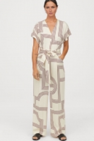  V-neck jumpsuit £15.00