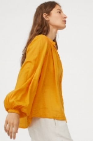  Wide blouse £9.00
