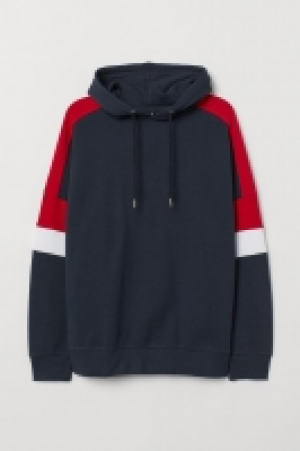  Cotton hooded top £10.00